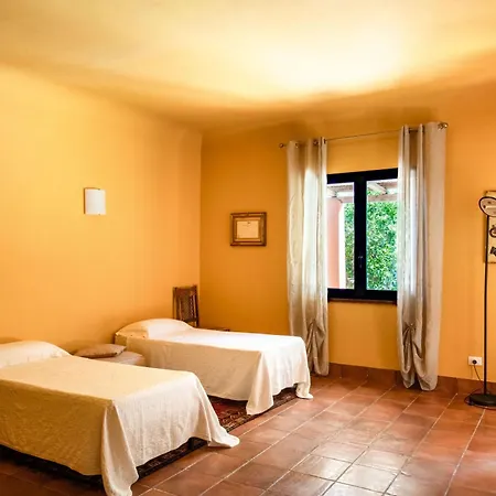 Relais Virginia Sea & Pool, Villa