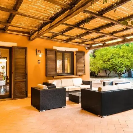 Relais Virginia Sea & Pool, Villa *